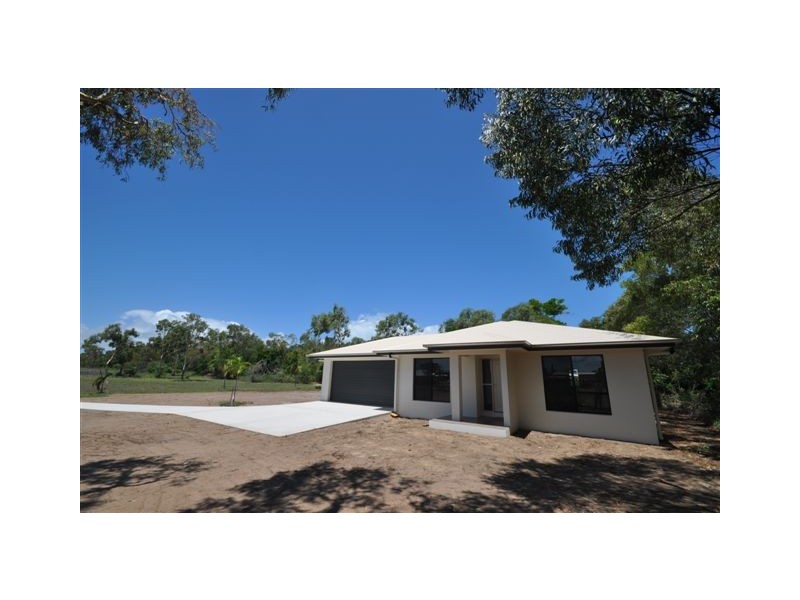 20 Chestnut Street, Forrest Beach QLD 4850