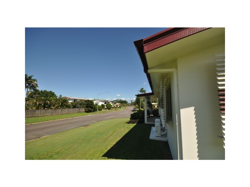 11 Simpson Street, Ingham QLD 4850