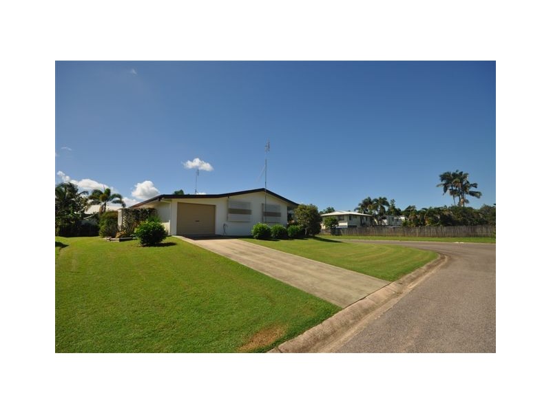 11 Simpson Street, Ingham QLD 4850