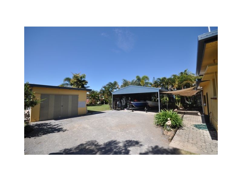 18 Davidson Street, Ingham QLD 4850