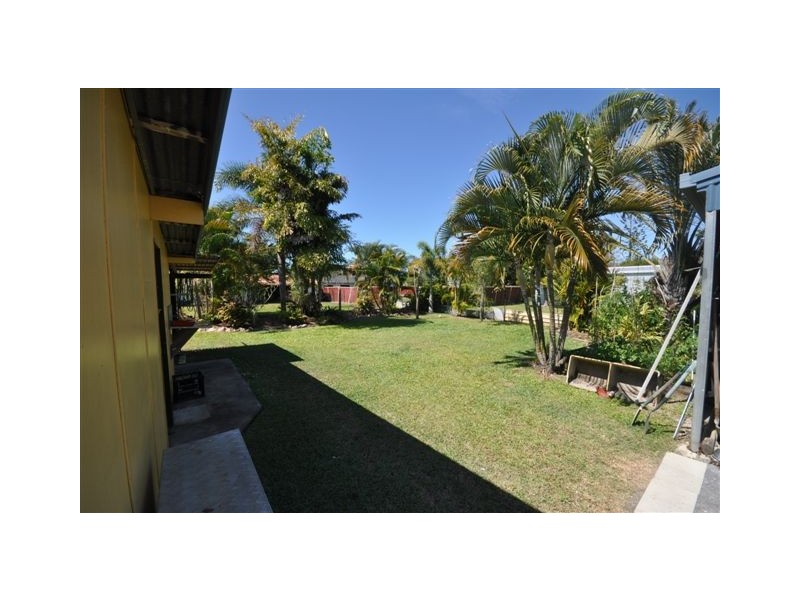 18 Davidson Street, Ingham QLD 4850