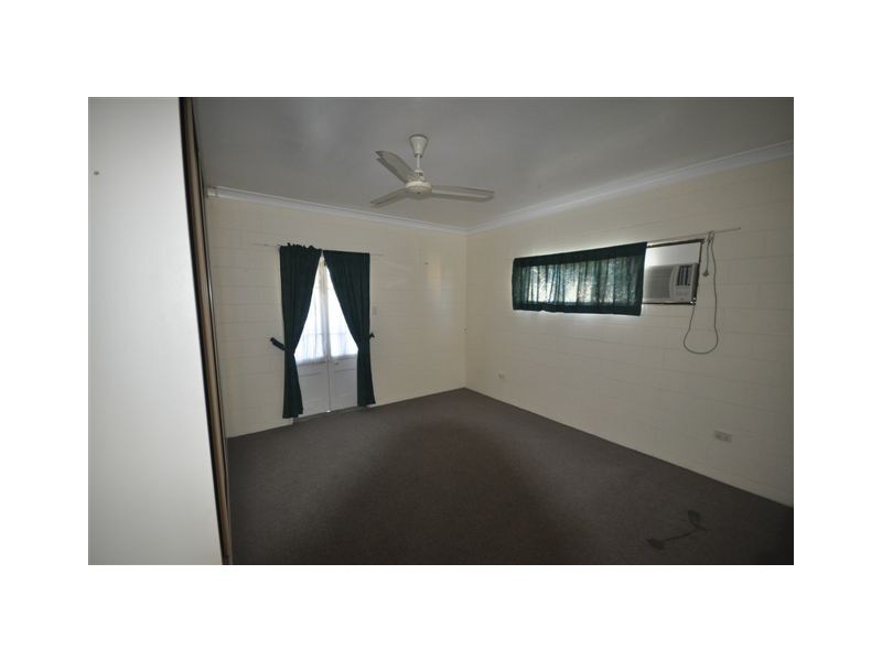 34 Bottlebrush Street, Forrest Beach QLD 4850