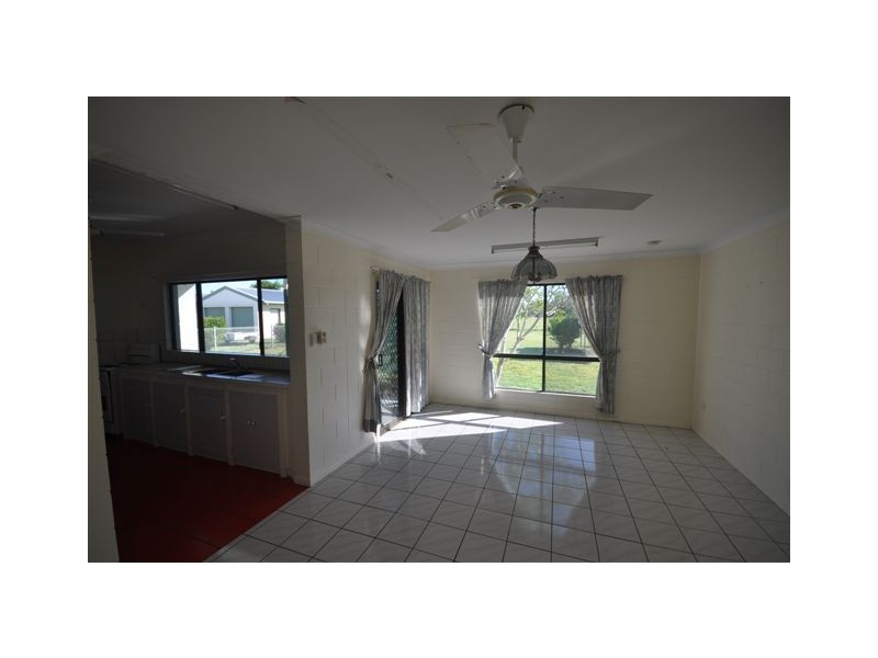 34 Bottlebrush Street, Forrest Beach QLD 4850