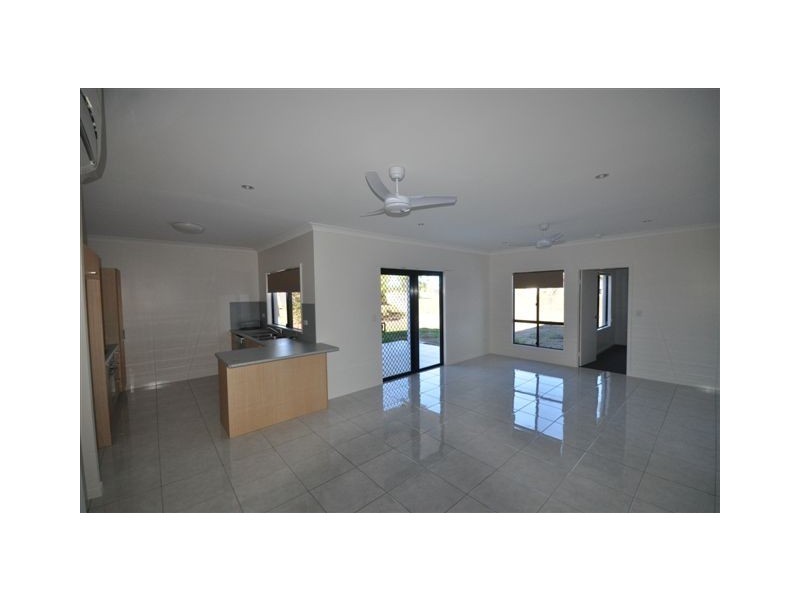11 Magnolia Ct, Forrest Beach QLD 4850