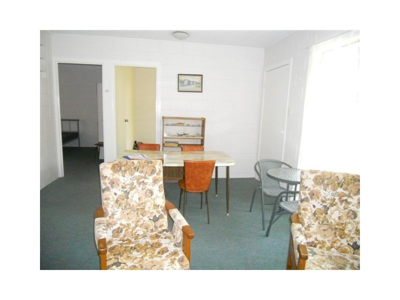 2/18 Allamanda Avenue, Forrest Beach QLD 4850