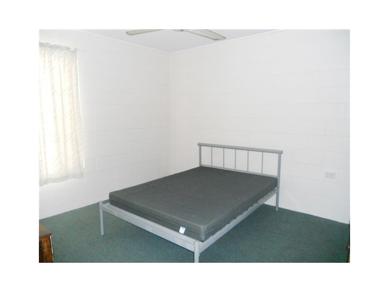 2/18 Allamanda Avenue, Forrest Beach QLD 4850