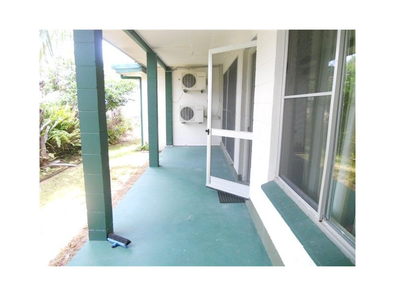 2/18 Allamanda Avenue, Forrest Beach QLD 4850