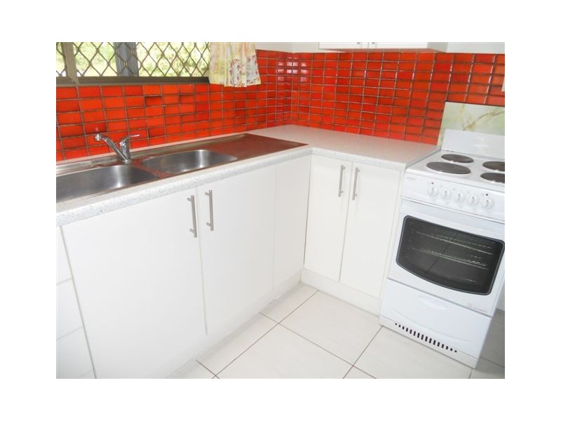 6 Macadamia Street, Forrest Beach QLD 4850