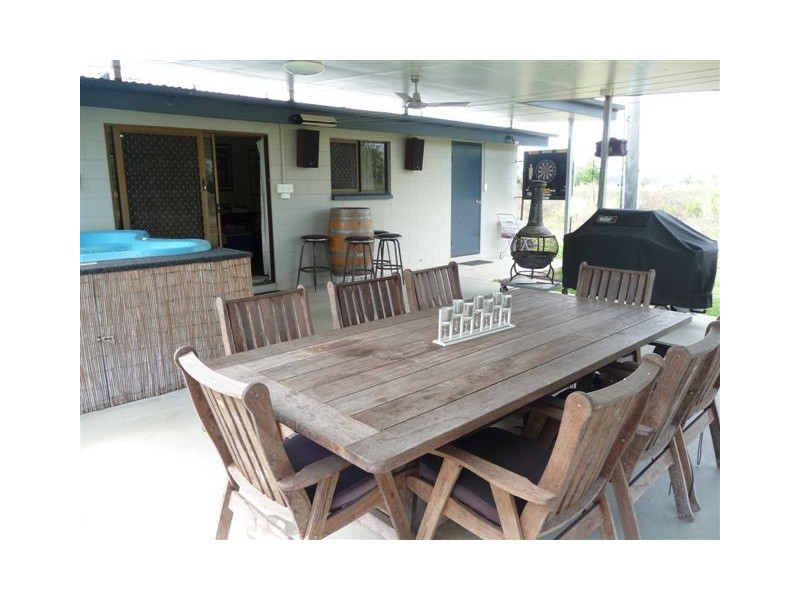 111 Copleys Road, Abergowrie QLD 4850