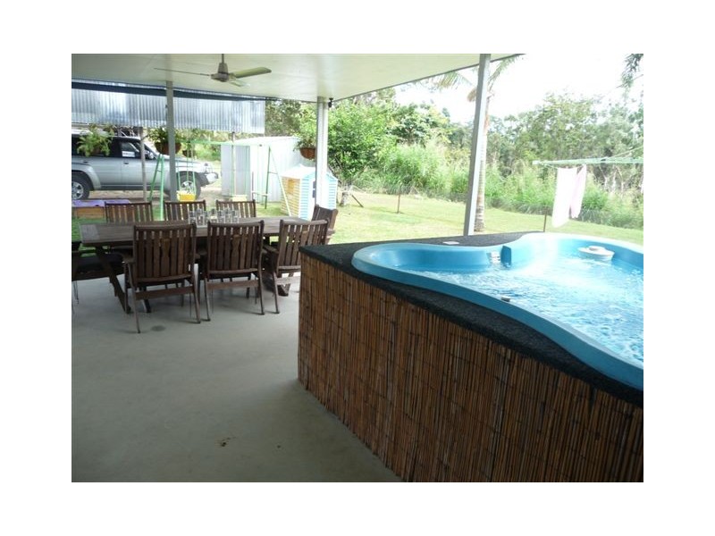 111 Copleys Road, Abergowrie QLD 4850