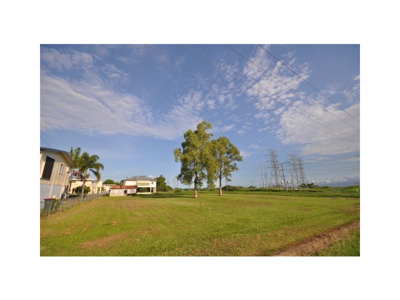 24-26 Skinner Street, Ingham QLD 4850