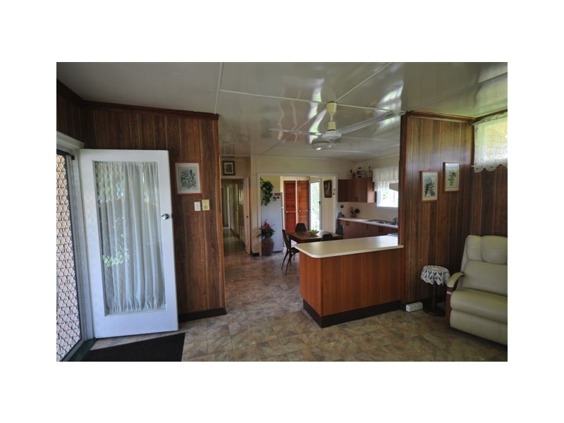 4 Abbott Street, Ingham QLD 4850