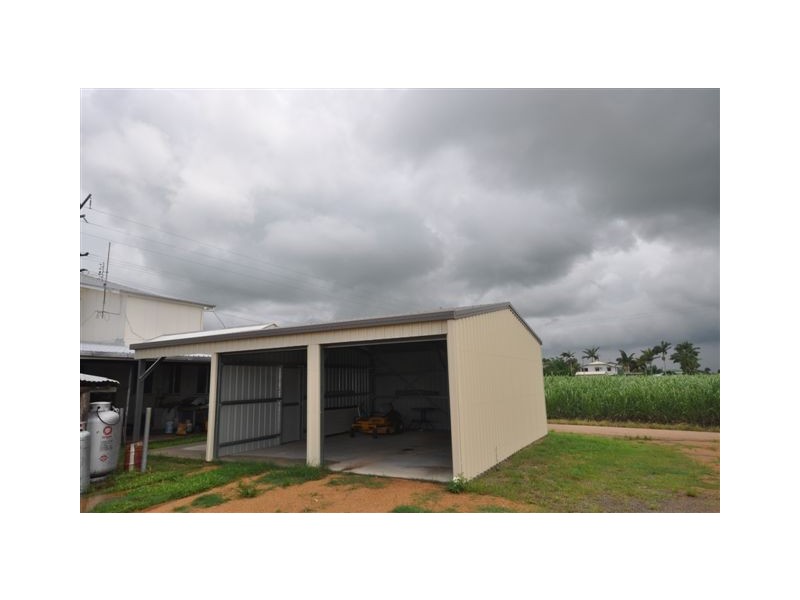 52 Abergowrie Road, Ingham QLD 4850