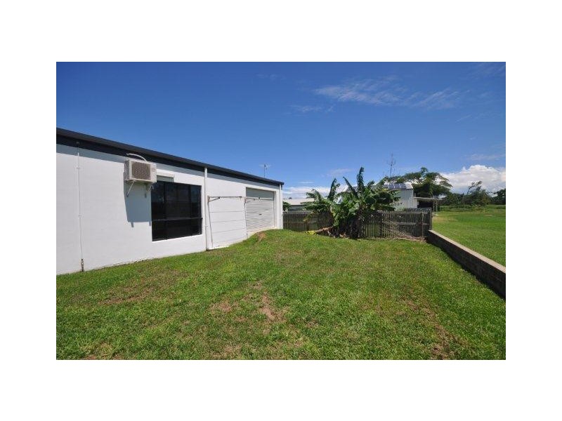 80 Musgrave Street, Halifax QLD 4850