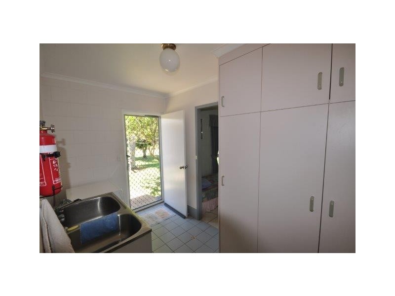 6 Carr Crescent, Lucinda QLD 4850