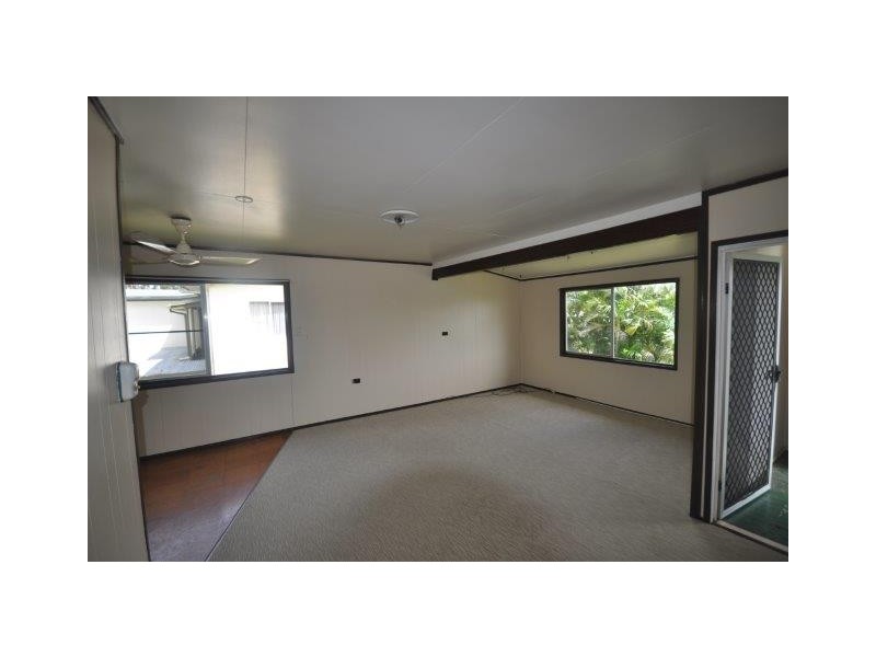 5 Robertson Street, Ingham QLD 4850