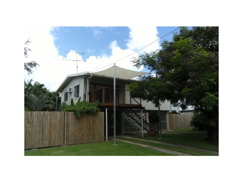 19 Yeldham, Ingham QLD 4850