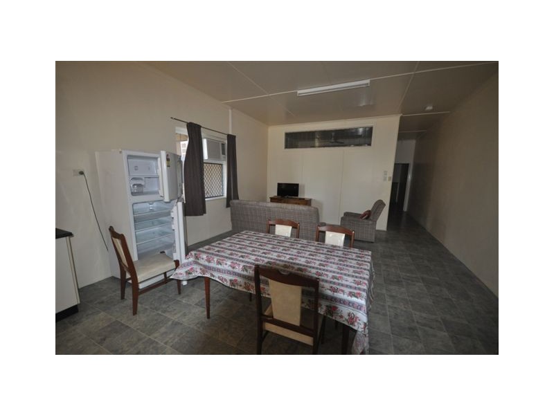 1/13 Palm Terrace, Ingham QLD 4850