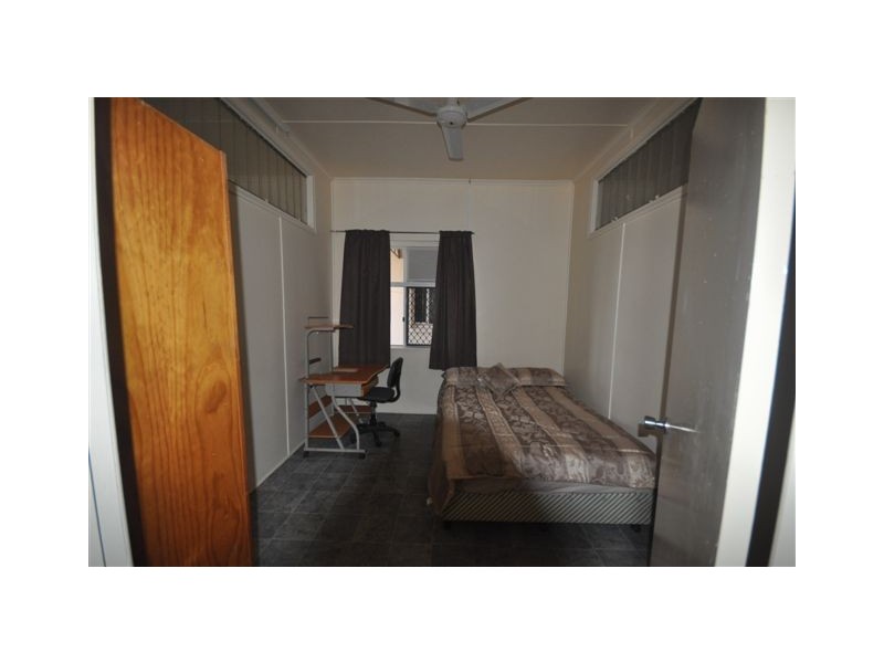 1/13 Palm Terrace, Ingham QLD 4850