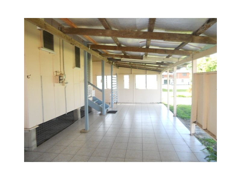 13 Burke Street, Ingham QLD 4850