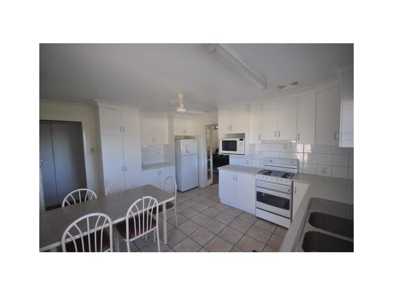 22 Dutton Street, Ingham QLD 4850