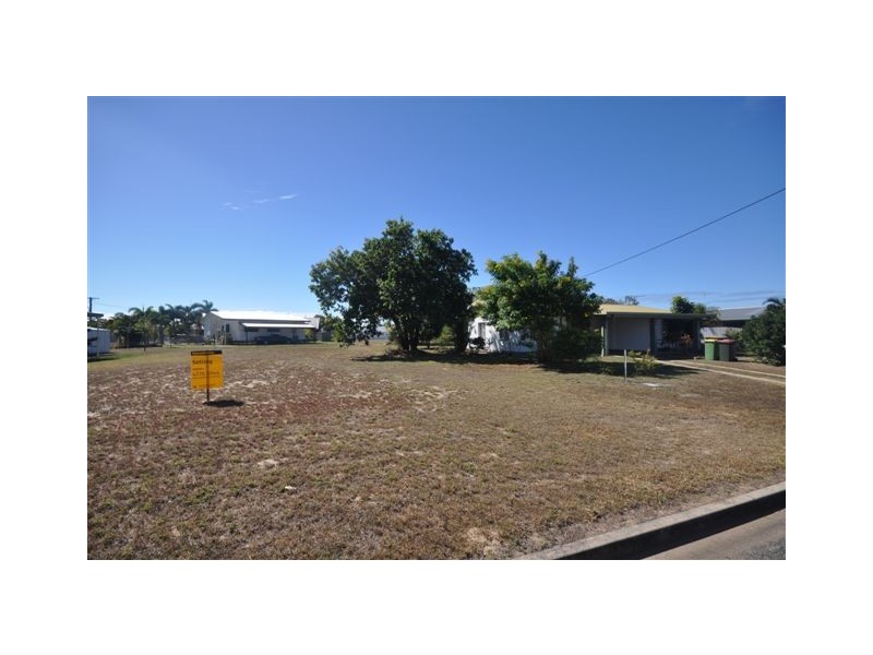 12 Banksia Street, Forrest Beach QLD 4850