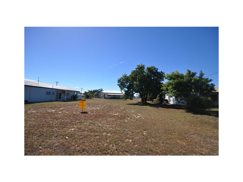 12 Banksia Street, Forrest Beach QLD 4850
