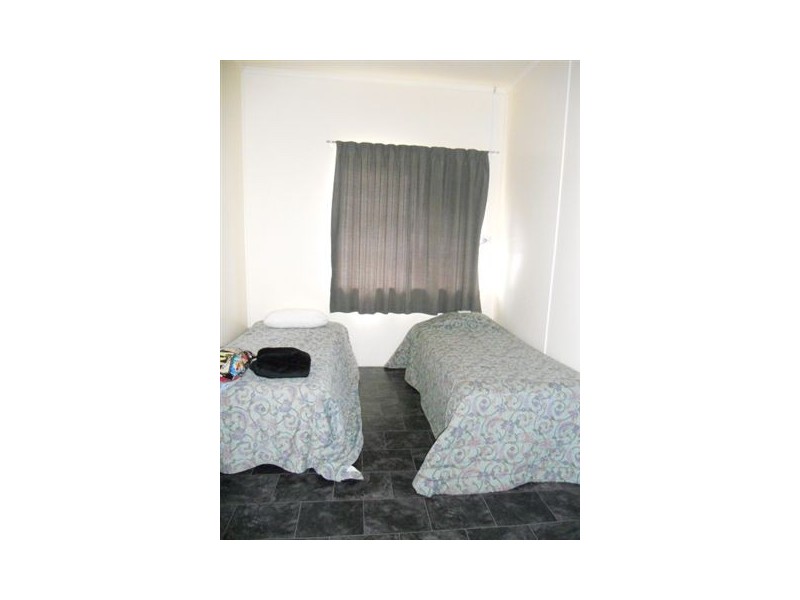 2/13 Palm Terrace, Ingham QLD 4850