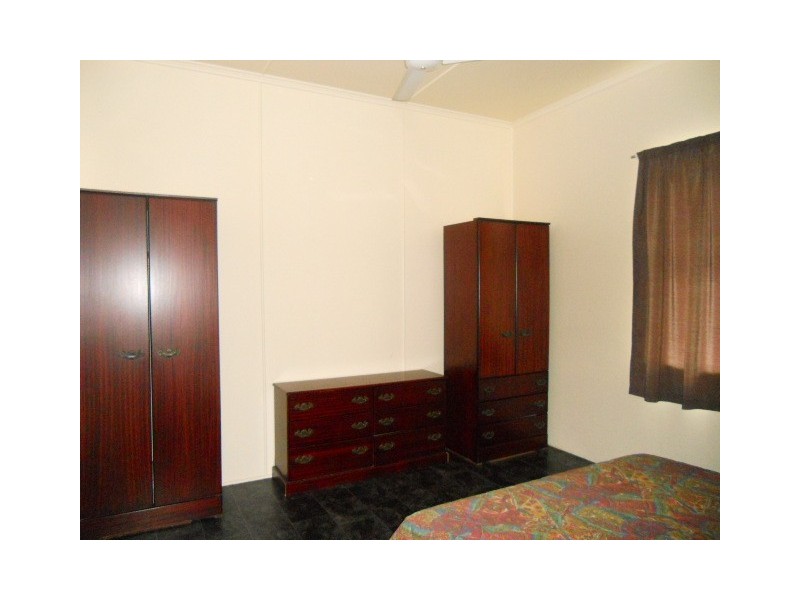 2/13 Palm Terrace, Ingham QLD 4850