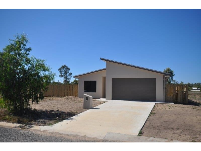 11 Magnolia Ct, Forrest Beach QLD 4850