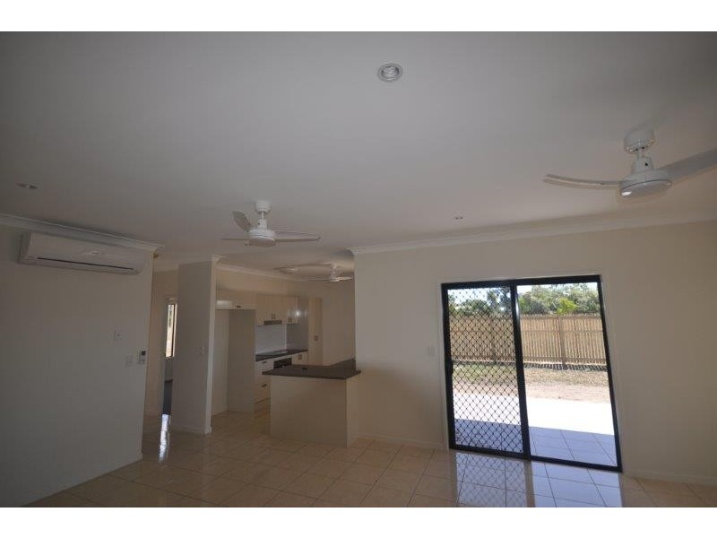 11 Magnolia Ct, Forrest Beach QLD 4850