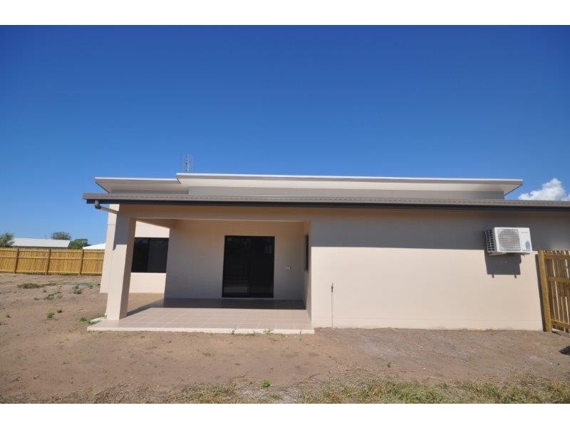 11 Magnolia Ct, Forrest Beach QLD 4850