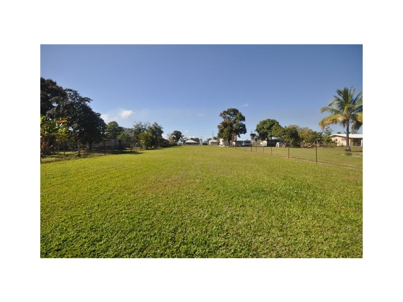 13 Hardy Street, Ingham QLD 4850