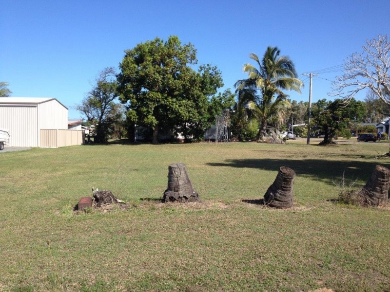 44 Bruce Parade, Lucinda QLD 4850