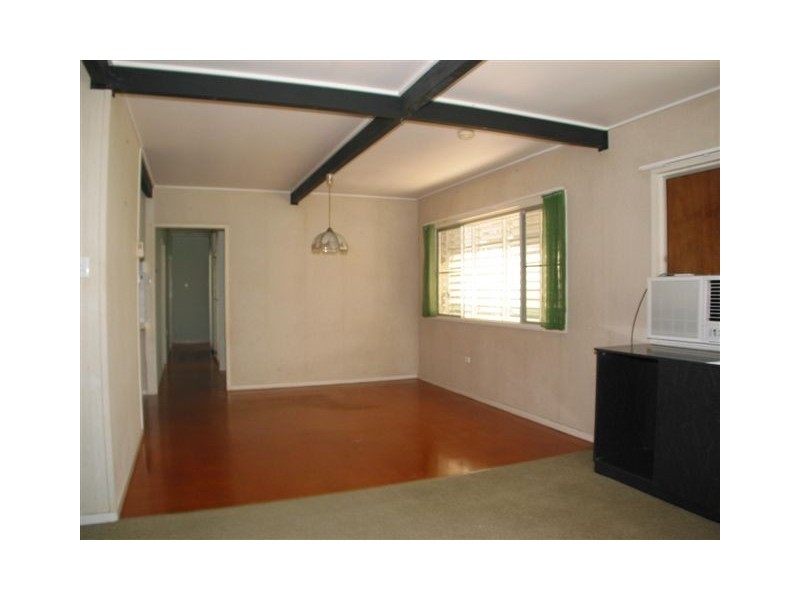 7 Moretti St, Ingham QLD 4850