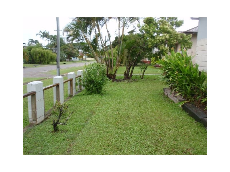 11 Fisher, Ingham QLD 4850