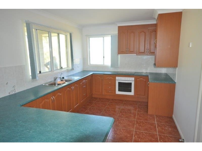 93 Jones Road, Bemerside QLD 4850