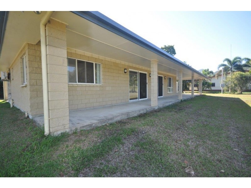 93 Jones Road, Bemerside QLD 4850