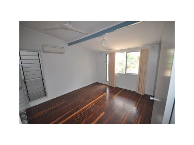 9 Ardrossan, Ingham QLD 4850