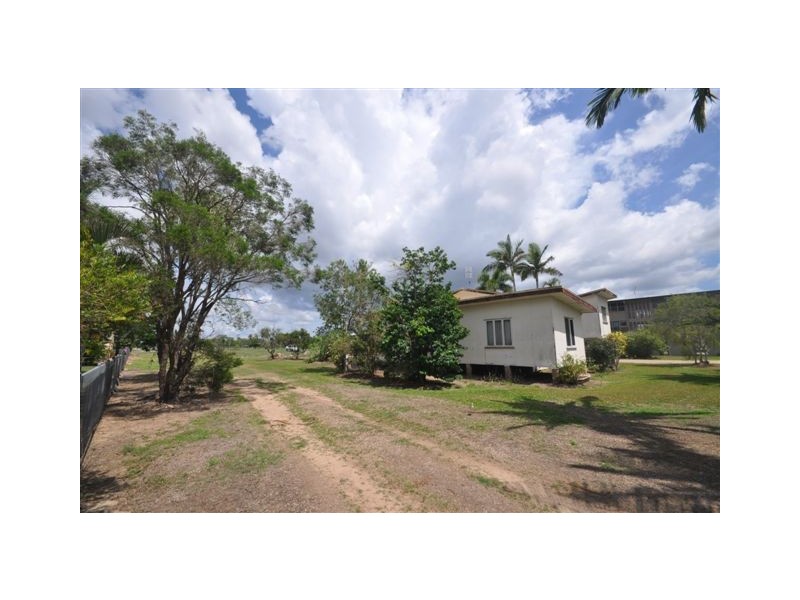3 Abbott Street, Ingham QLD 4850