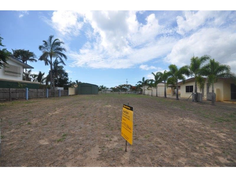 5 Bottlebrush Street, Forrest Beach QLD 4850