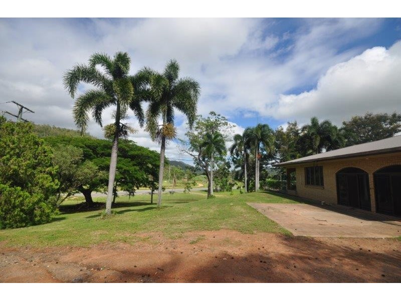 47316 Bruce Highway, Bambaroo QLD 4850