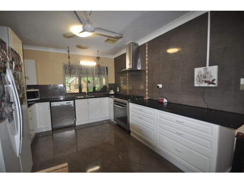 47316 Bruce Highway, Bambaroo QLD 4850