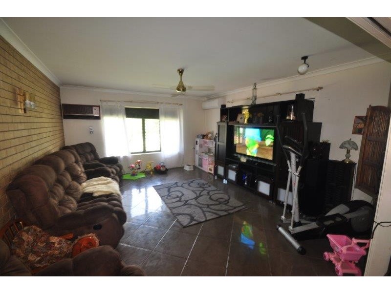 47316 Bruce Highway, Bambaroo QLD 4850