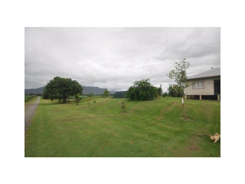 106 Cantamessas Road, Abergowrie QLD 4850