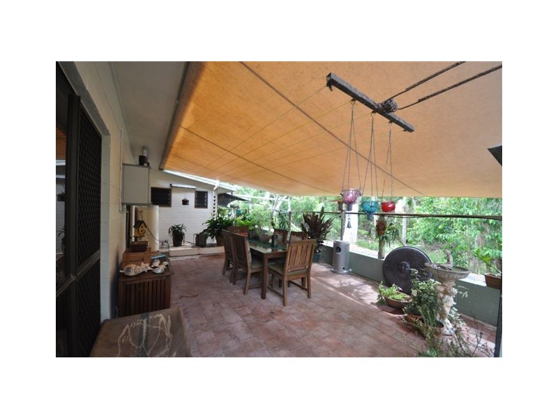 13 Mona Road, Halifax QLD 4850