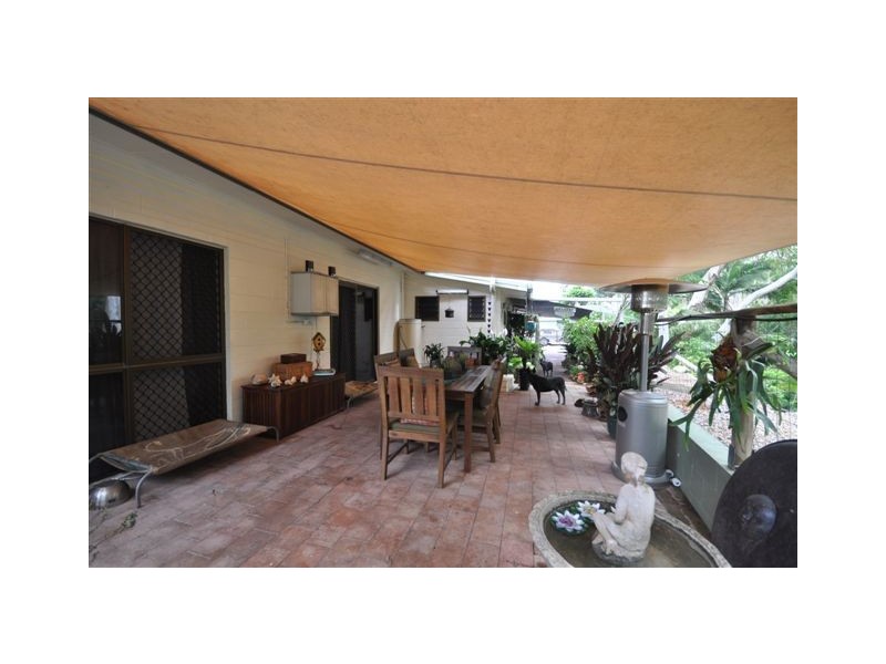 13 Mona Road, Halifax QLD 4850