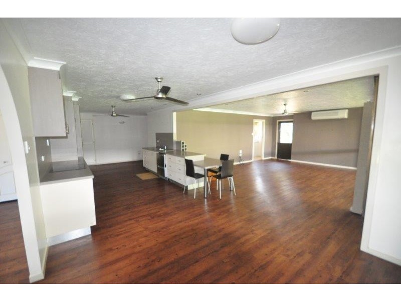 2 Hecht, Ingham QLD 4850