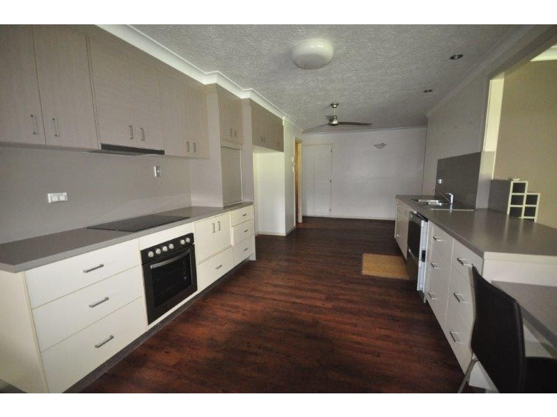 2 Hecht, Ingham QLD 4850