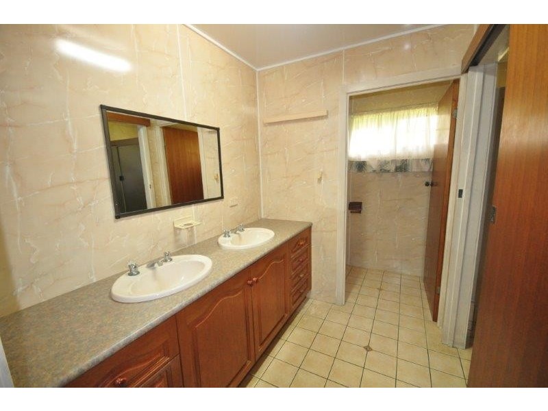 2 Hecht, Ingham QLD 4850